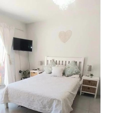 Lakeside Guest House 케이프타운 외부 사진